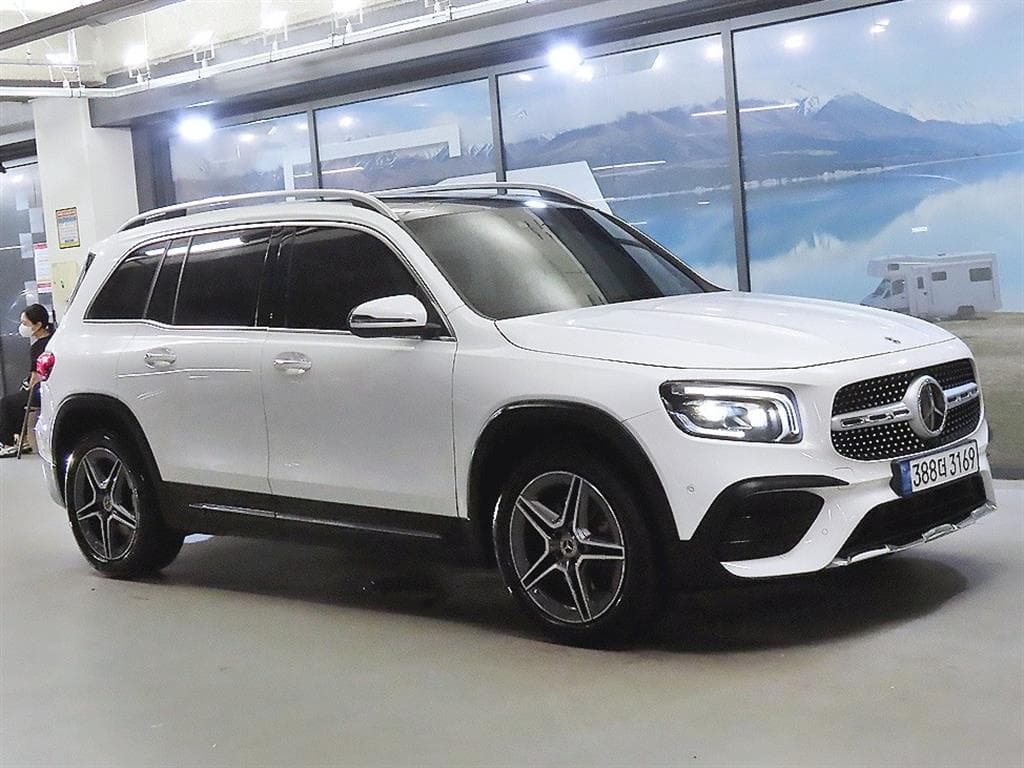Mercedes-Benz GLB(X247) GLB 250 4Matic - Image 1