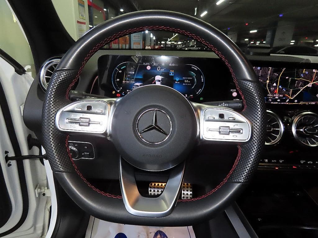 Mercedes-Benz GLB(X247)GLB 250 4Matic - 8