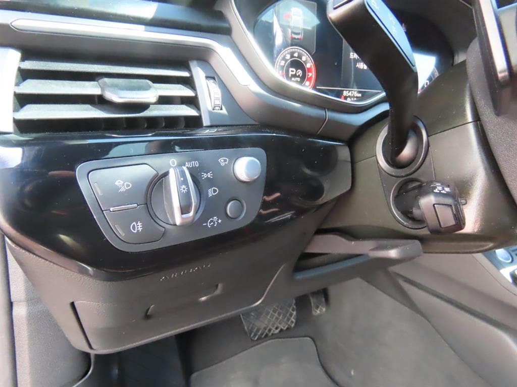 Ауди A5(8W6)40 TFSI Quattro Sportback Стандартен - 15