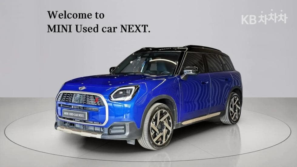 Mini Countryman(U25] 2.0 Cooper S All4 Favoured Standard - Image 1
