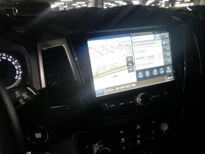 KG Mobility G4 Rexton2.2 4WD 유라시아 에디션 - 11