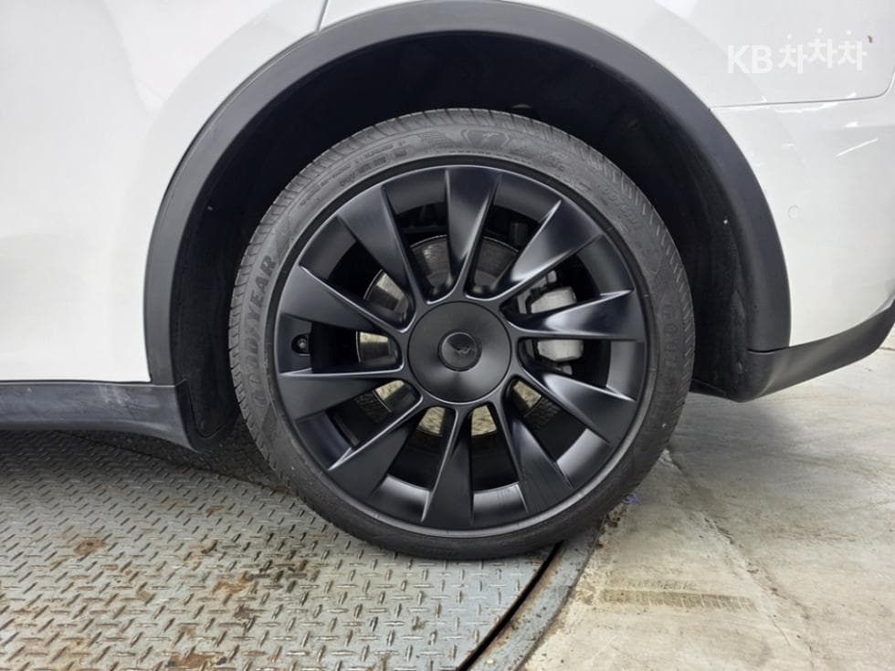 테슬라 Model YLong Range AWD - 6