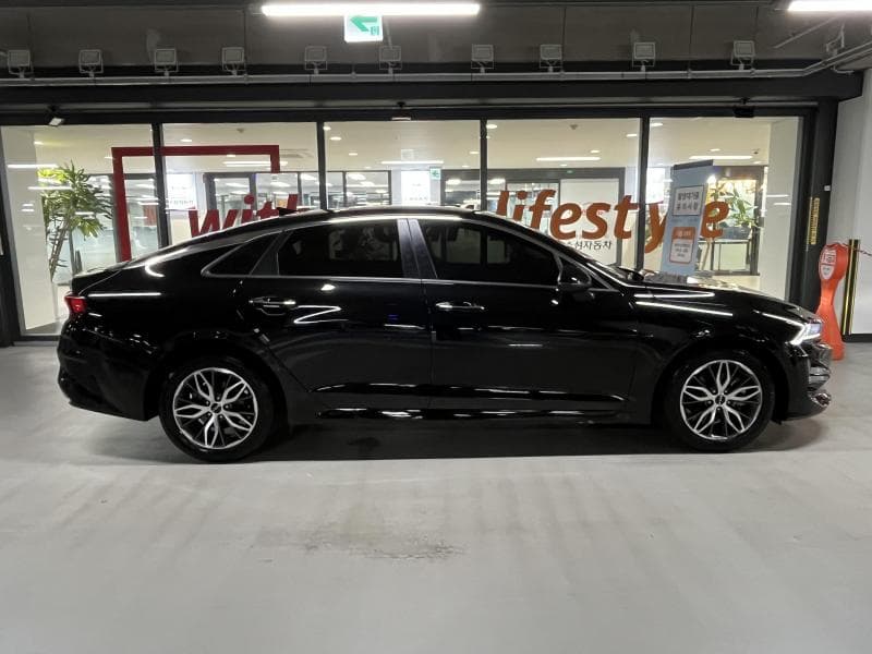 Kia K5 3rd Gen2.0 Gasoline Trendy - 3
