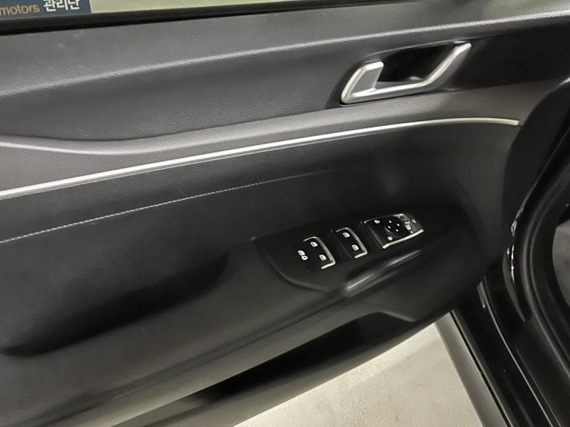 Kia K5 3rd Gen2.0 Gasoline Trendy - 12