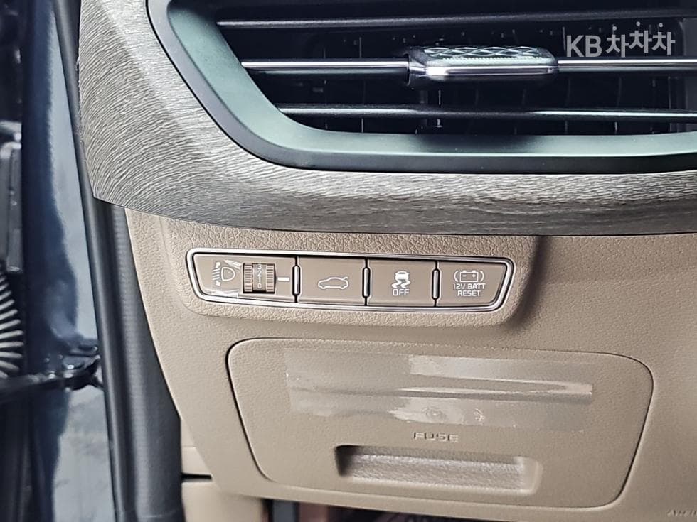 Киа K8 Хибрид1.6 Турбо Noblesse - 18