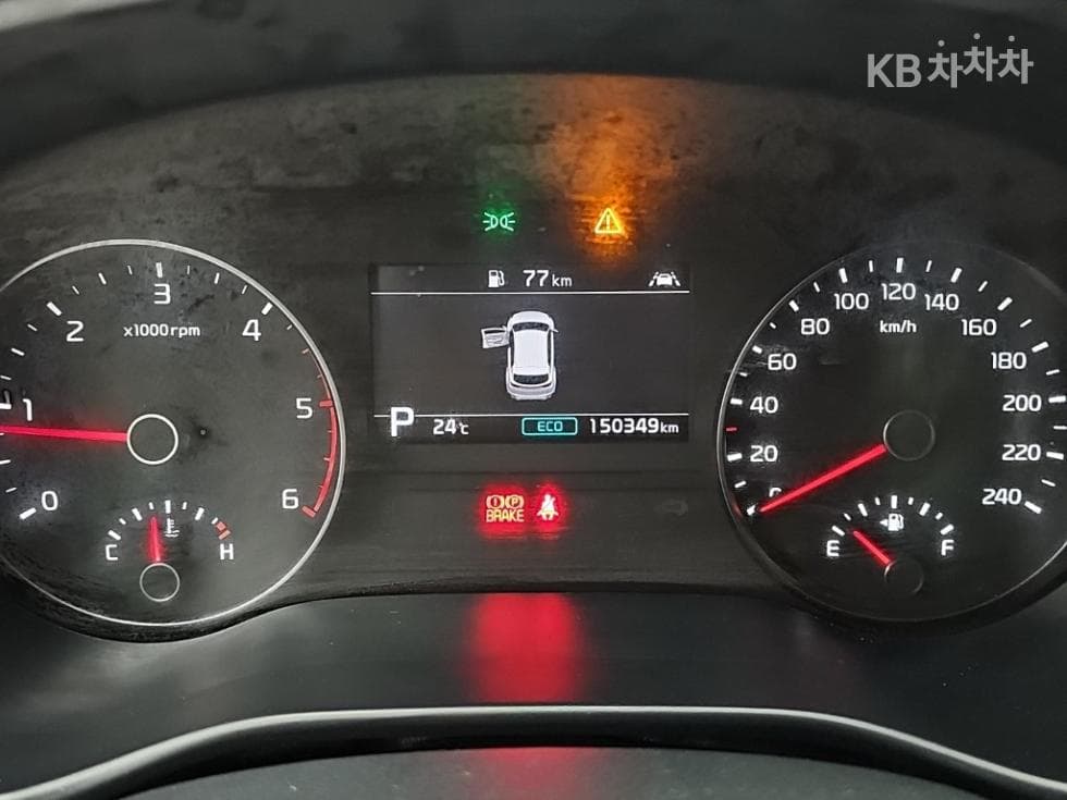 Киа Sportage 더 볼드Смарт스트림 D 1.6 Дизел 4x4 Тренди - 6