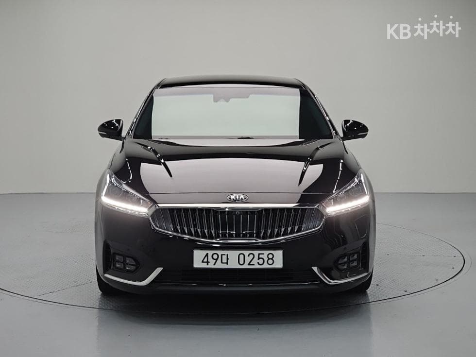 Киа All New K73.3 GDI Noblesse Специал (специален признак/издание) - 2