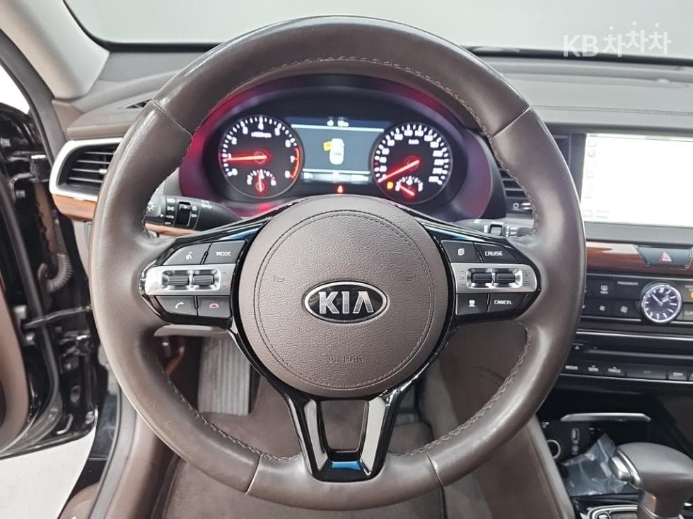 Киа All New K73.3 GDI Noblesse Специал (специален признак/издание) - 9