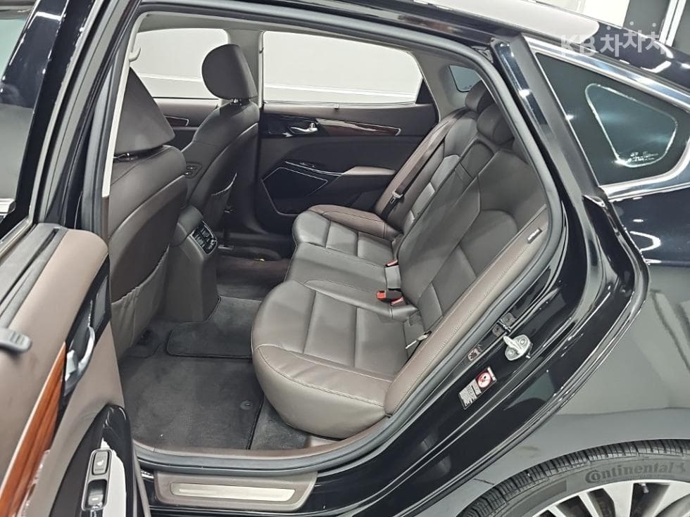 Киа All New K73.3 GDI Noblesse Специал (специален признак/издание) - 12