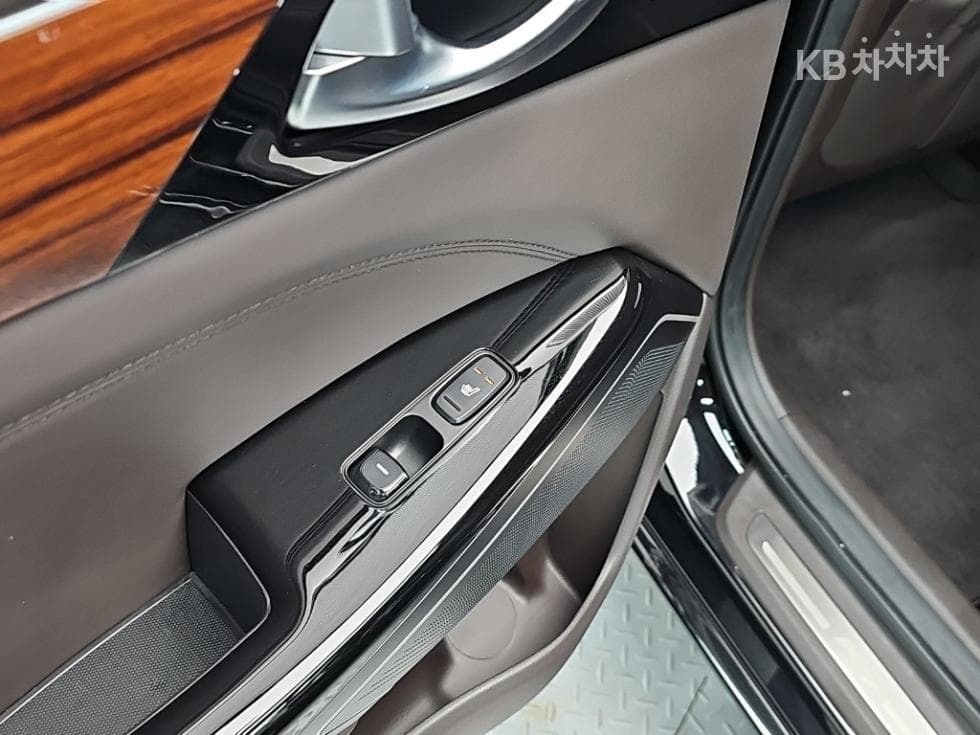 Киа All New K73.3 GDI Noblesse Специал (специален признак/издание) - 14