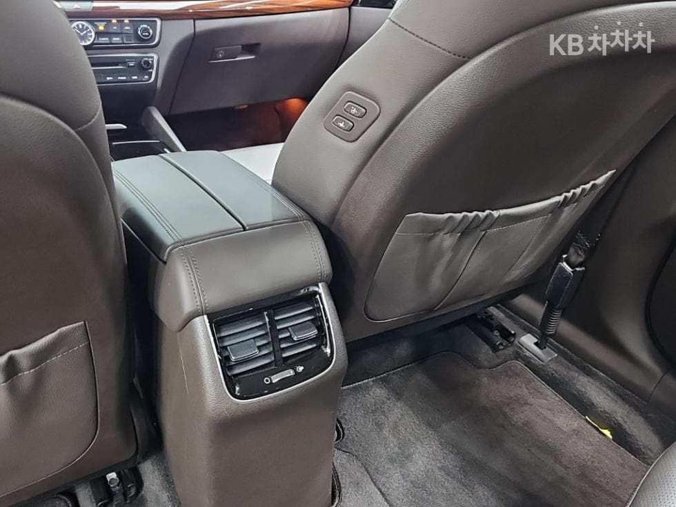 Киа All New K73.3 GDI Noblesse Специал (специален признак/издание) - 15