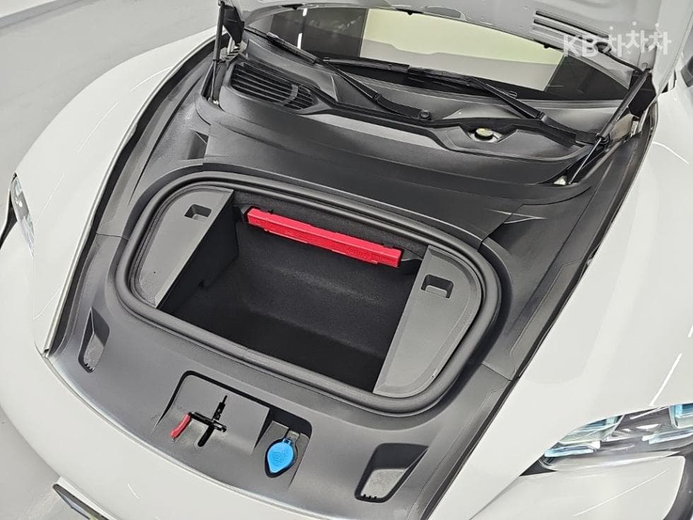 Porsche TaycanGTS - 5