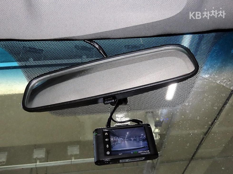 Hyundai Accent(신형)1.6 VGT Smart - 17
