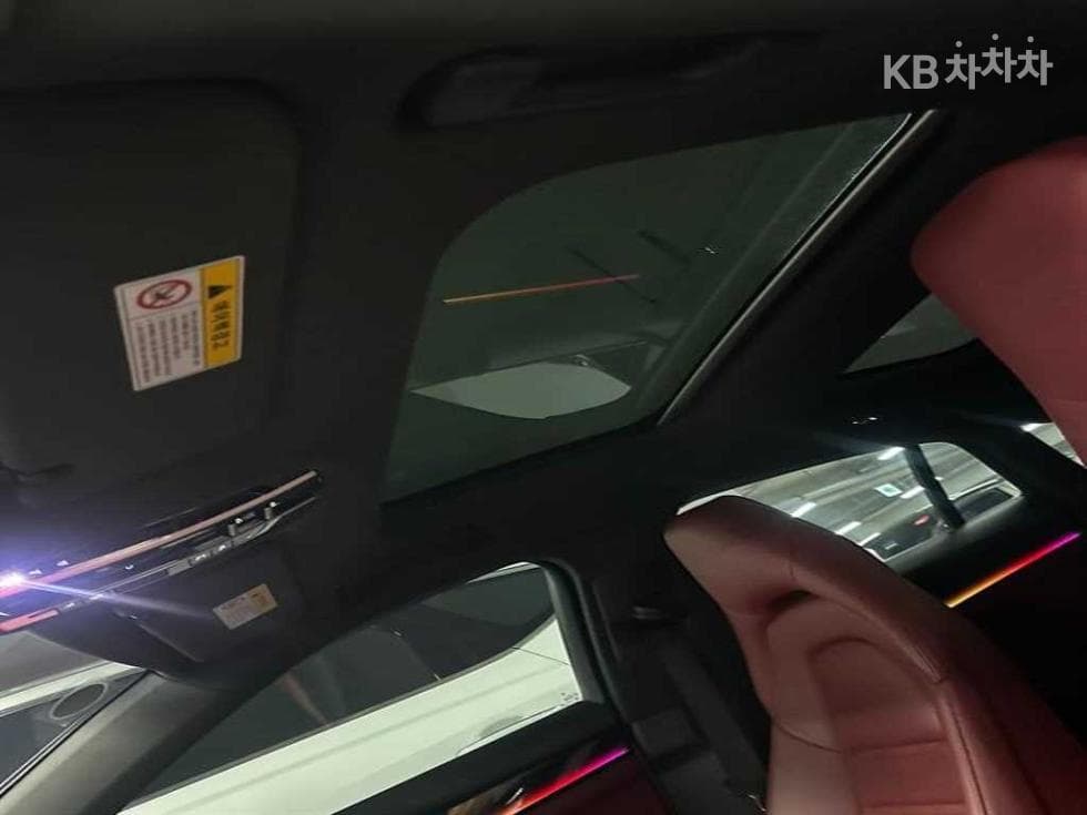 Porsche 파나메라 (971)3.0 4 Стандартен - 18
