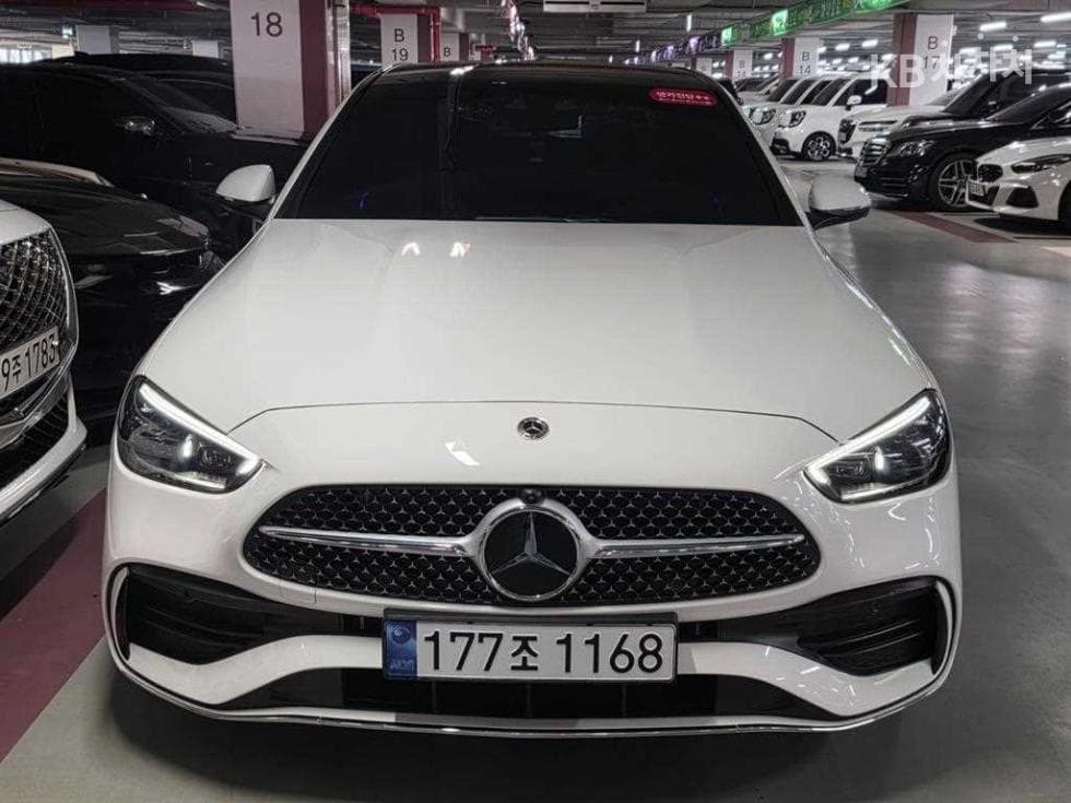 Mercedes-Benz C-Клас 6세대(W206)C300 AMG Line - 2