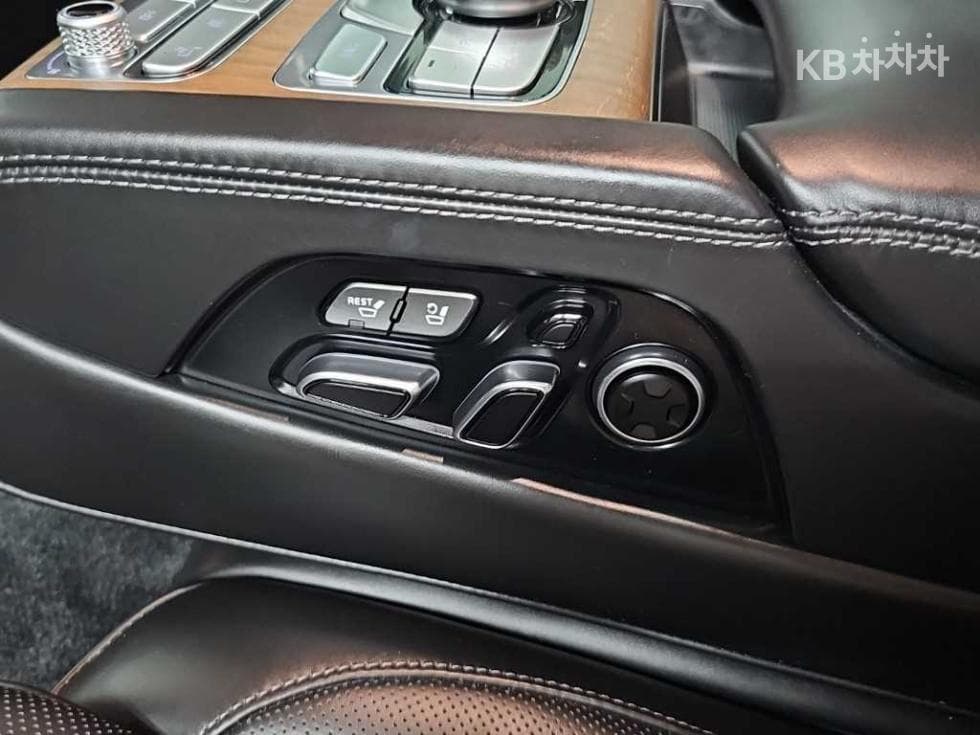 Киа The New (фейслифт) K9(Второ поколение)3.3 T-GDI AWD 베스트셀렉션Ⅰ - 15