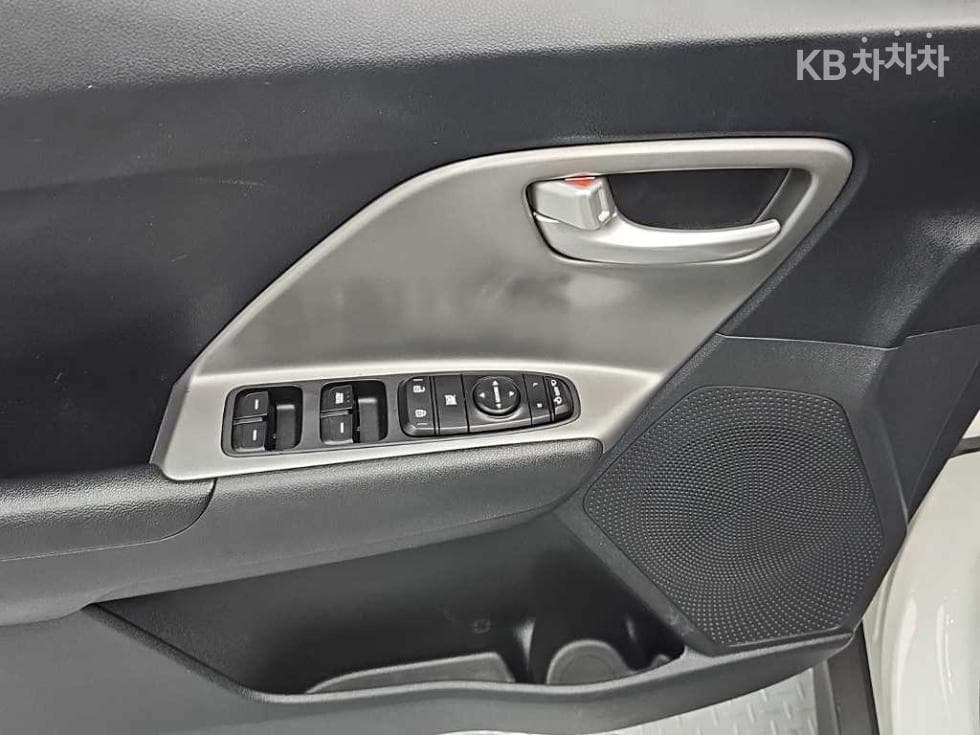 Киа Ниро PlusEV Air - 16