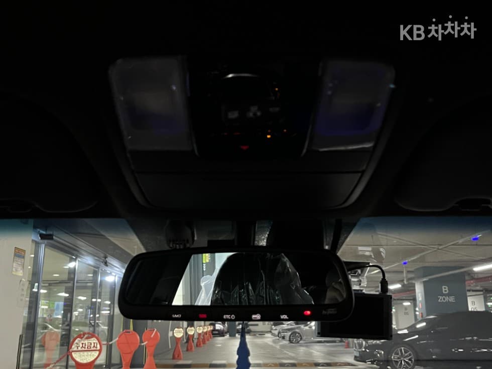 Киа The New (фейслифт) K3 GT(BD)1.6 Турбо Бензин Директ Инжекция 5-врати Signature - 12