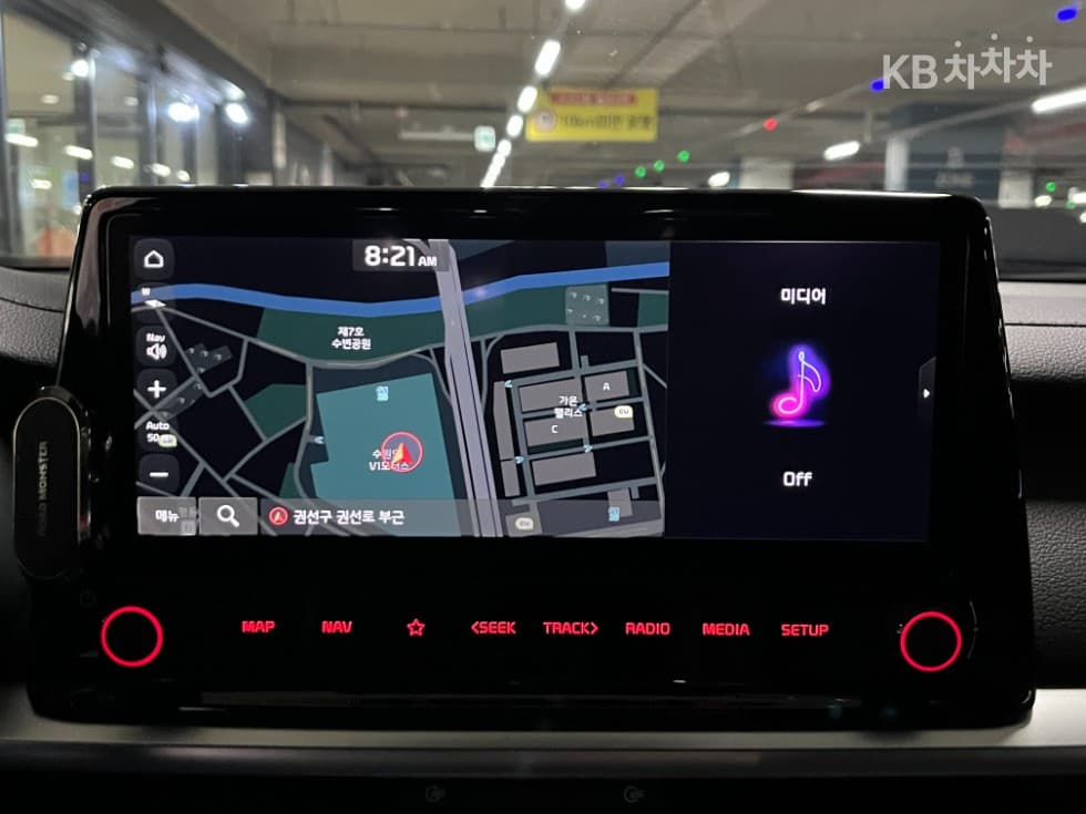 Киа The New (фейслифт) K3 GT(BD)1.6 Турбо Бензин Директ Инжекция 5-врати Signature - 10