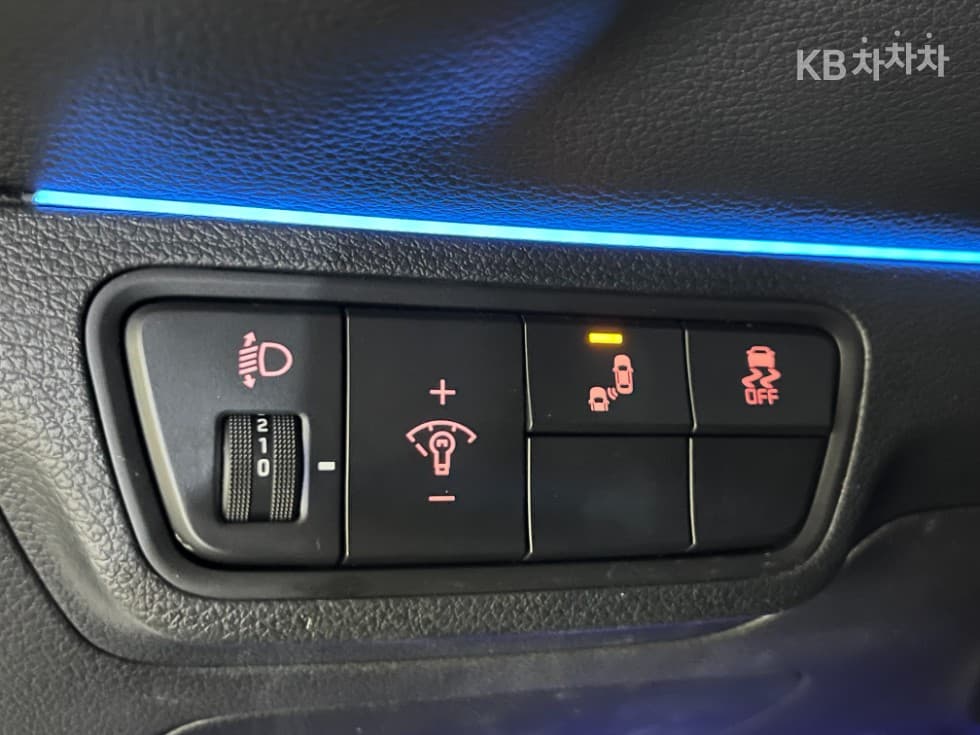 Киа The New (фейслифт) K3 GT(BD)1.6 Турбо Бензин Директ Инжекция 5-врати Signature - 15
