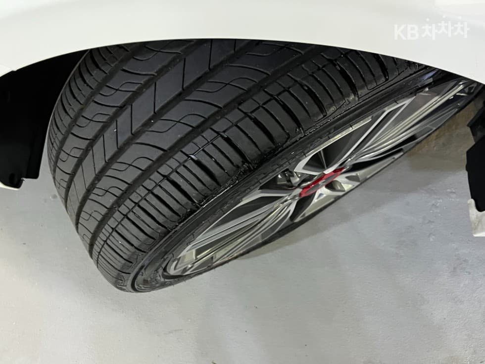 Киа The New (фейслифт) K3 GT(BD)1.6 Турбо Бензин Директ Инжекция 5-врати Signature - 16