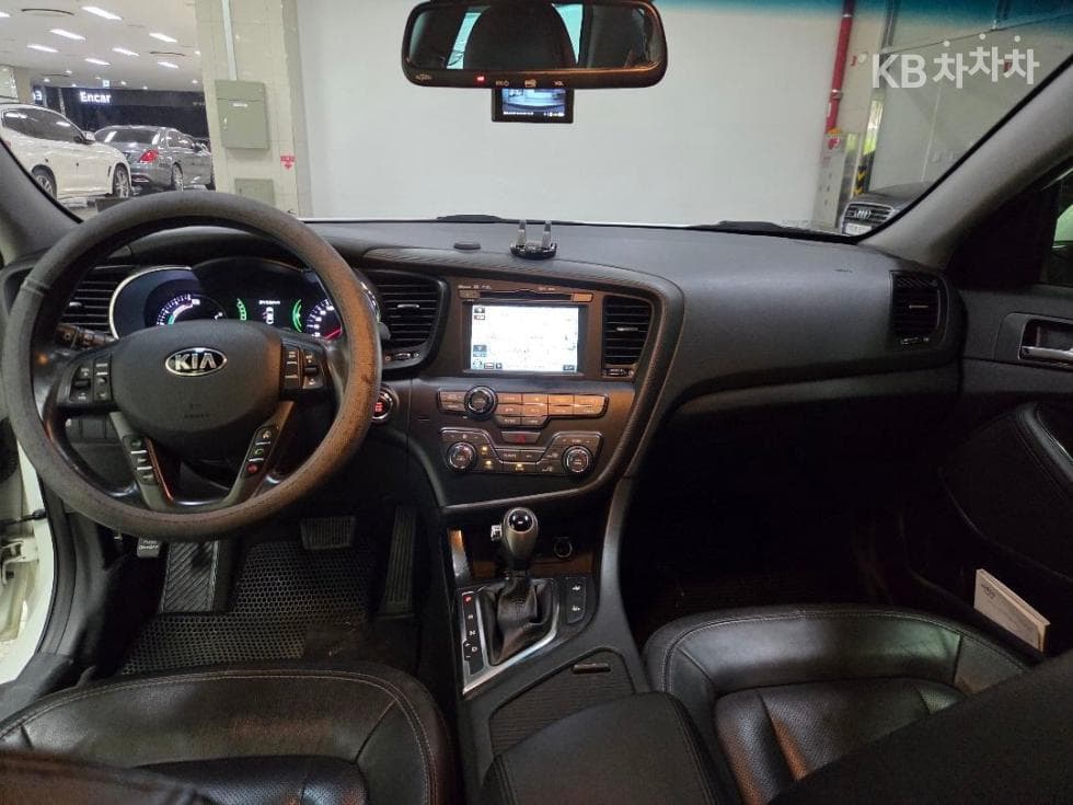 Kia K5 HybridPrestige - 11