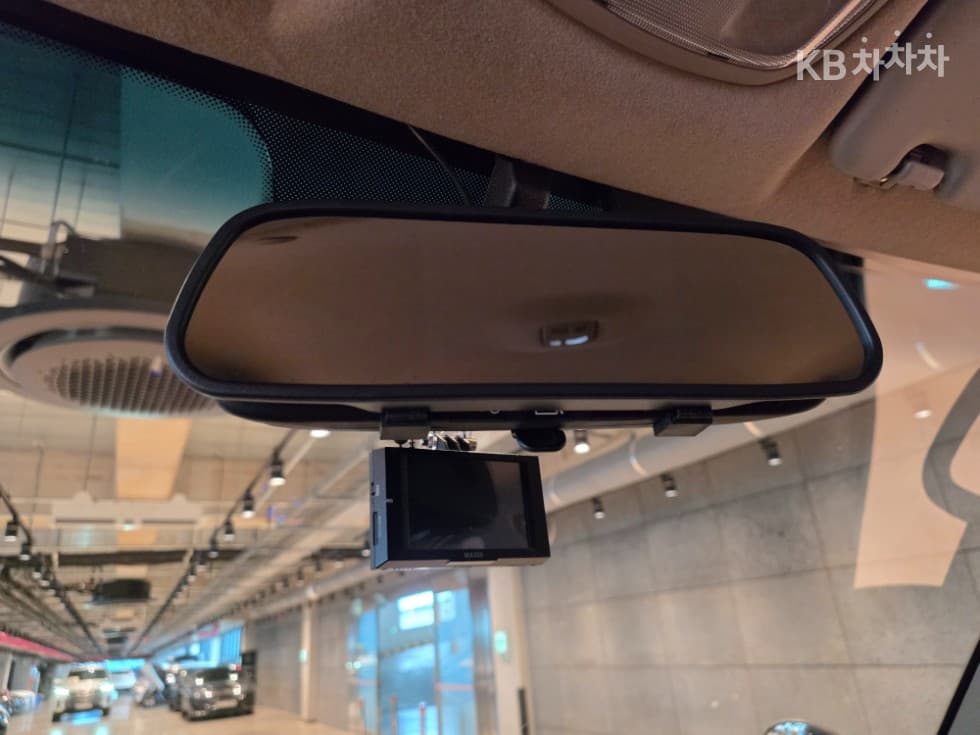 Хюндай Porter 2Удължено междуосие Двойна Кабина CRDi Smart - 14