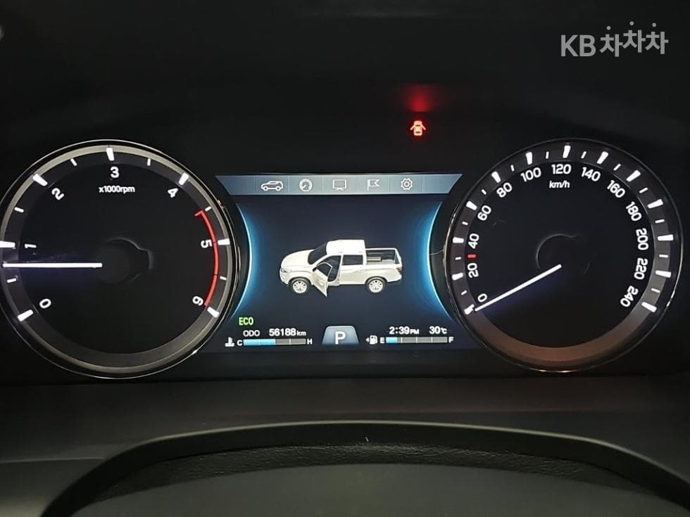 КейДжи Мобилити Rexton Sports Khan2.2 Дизел 2WD Професионален X - 6