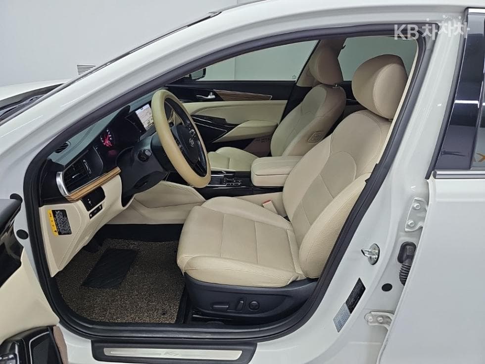 Киа All New K72.4 GDi Лимитиран - 11