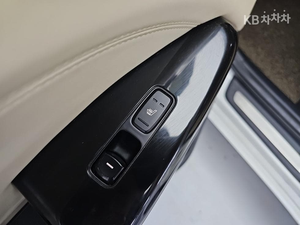 Киа All New K72.4 GDi Лимитиран - 14