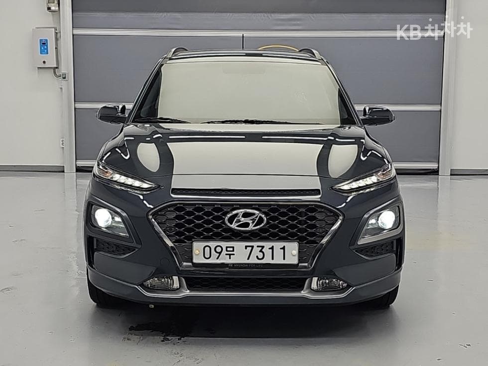 Hyundai Kona1.6 Turbo Premium - 2