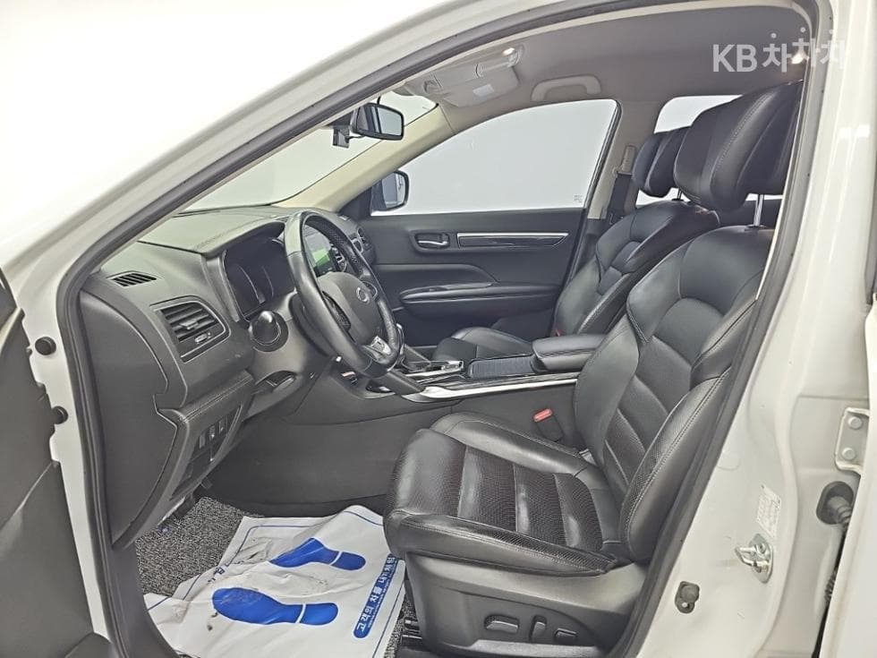 Renault Korea QM62.0 2WD RE Signature - 11