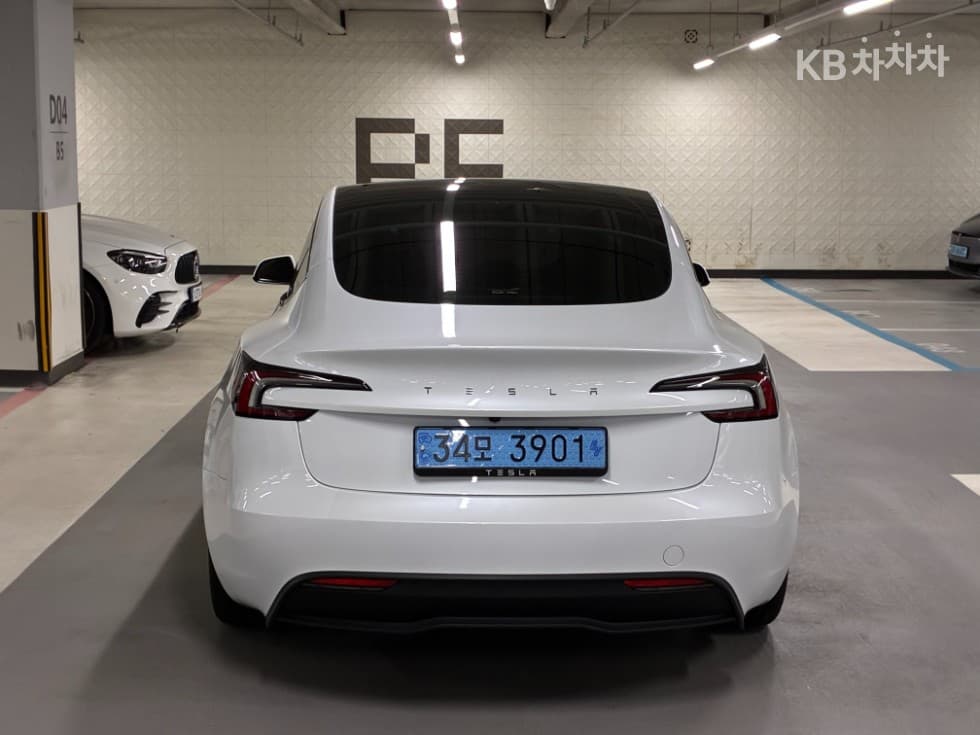 테슬라 Model 3 HighlandRWD - 2