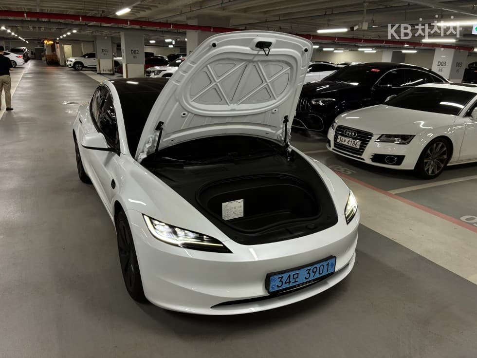 테슬라 Model 3 HighlandRWD - 3