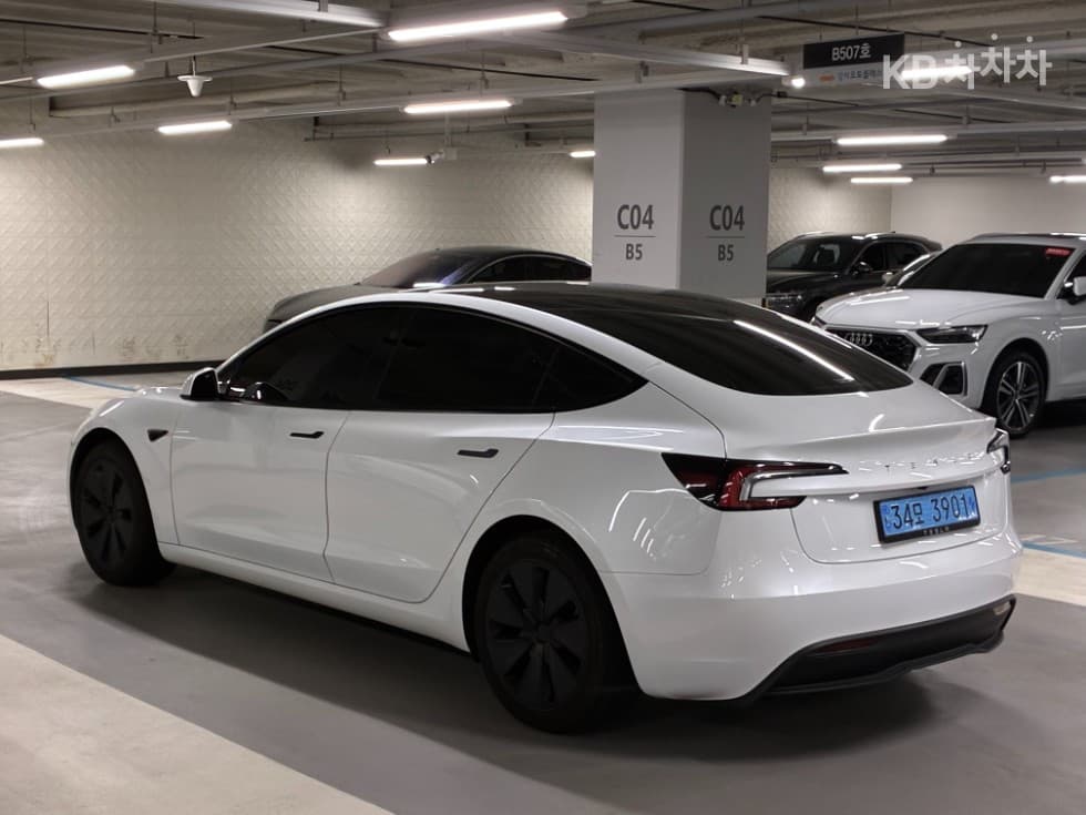 테슬라 Model 3 HighlandRWD - 5