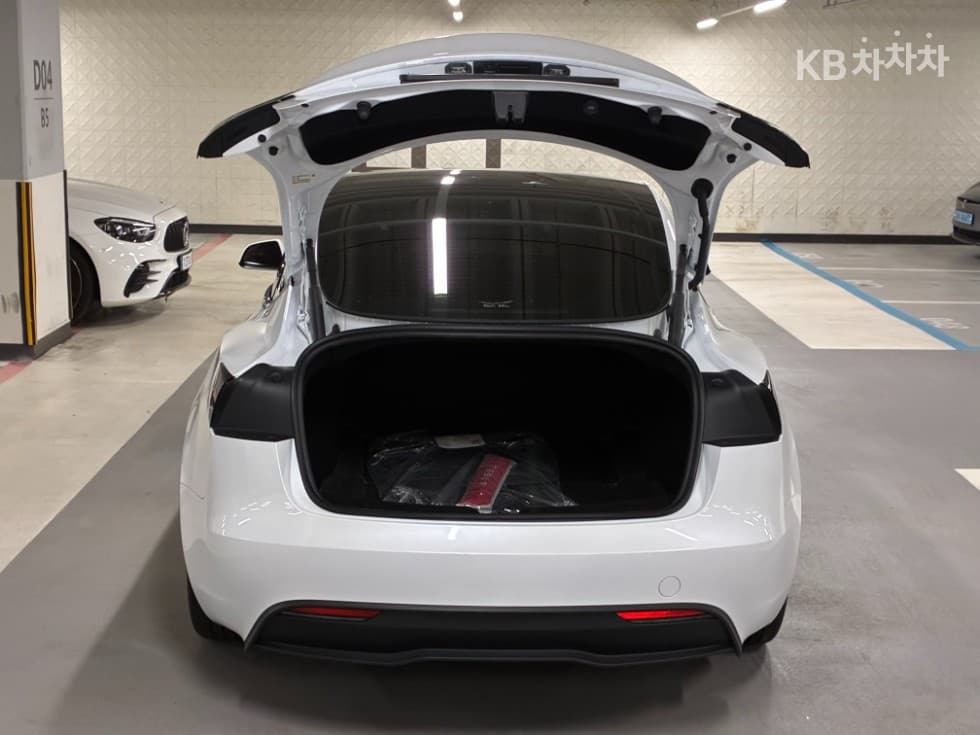 테슬라 Model 3 HighlandRWD - 6