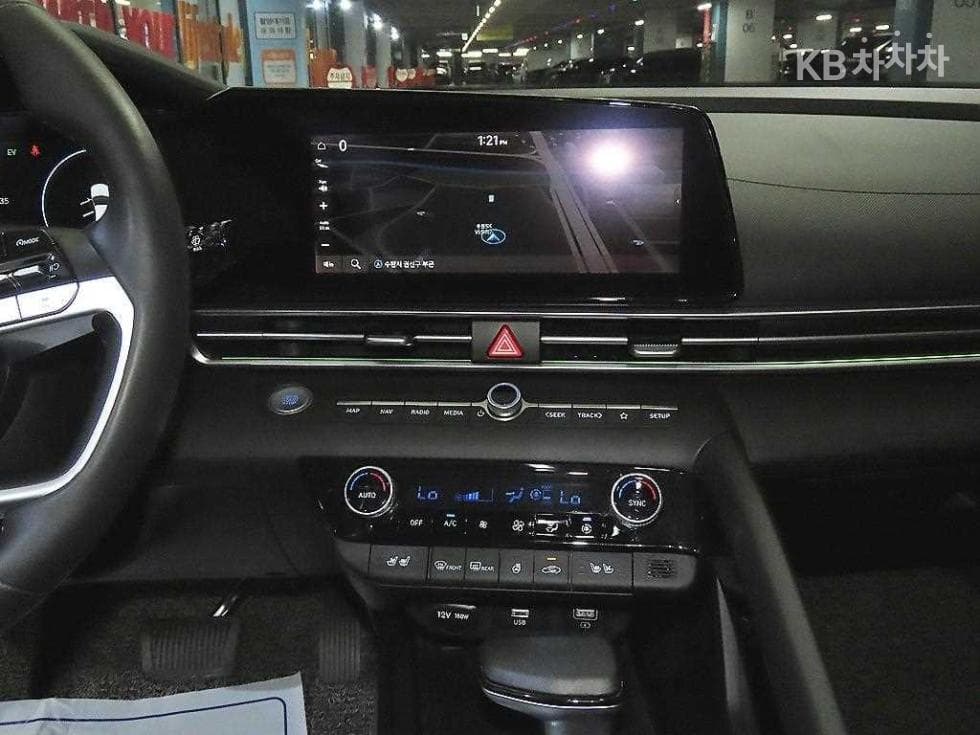 Hyundai All New Avante (Elantra) Hybrid(CN7)Inspiration - 11