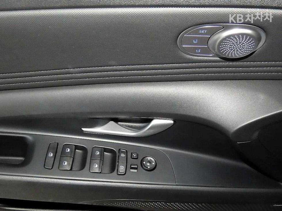 Hyundai All New Avante (Elantra) Hybrid(CN7)Inspiration - 14
