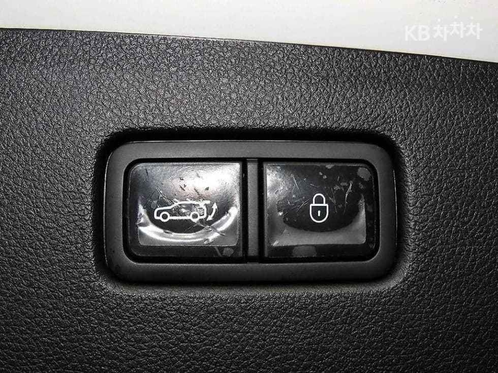Genesis GV70Gasoline 2.5T AWD - 14