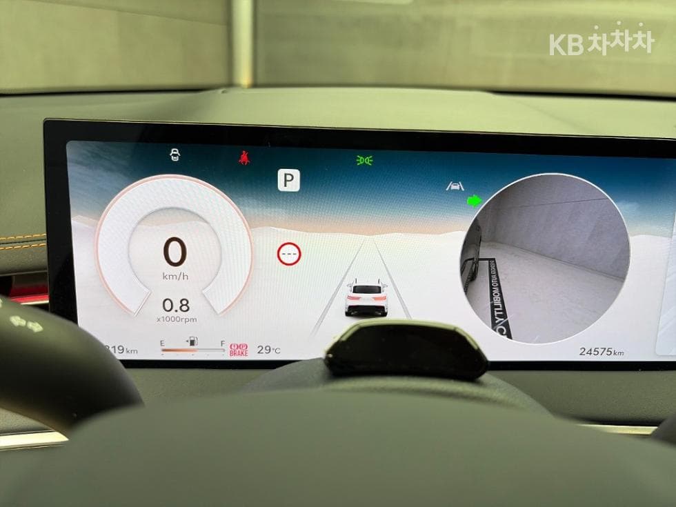 Genesis GV70Gasoline 2.5T AWD - 6