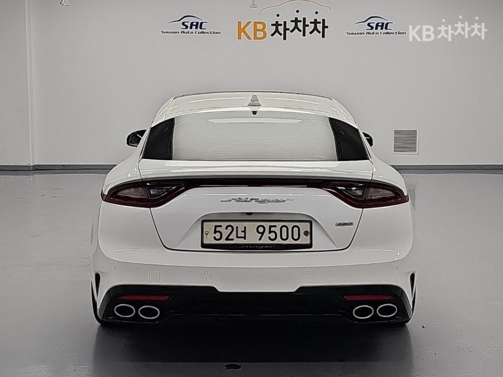 Киа Stinger2.0 Турбо 4x4 플래티넘 - 3