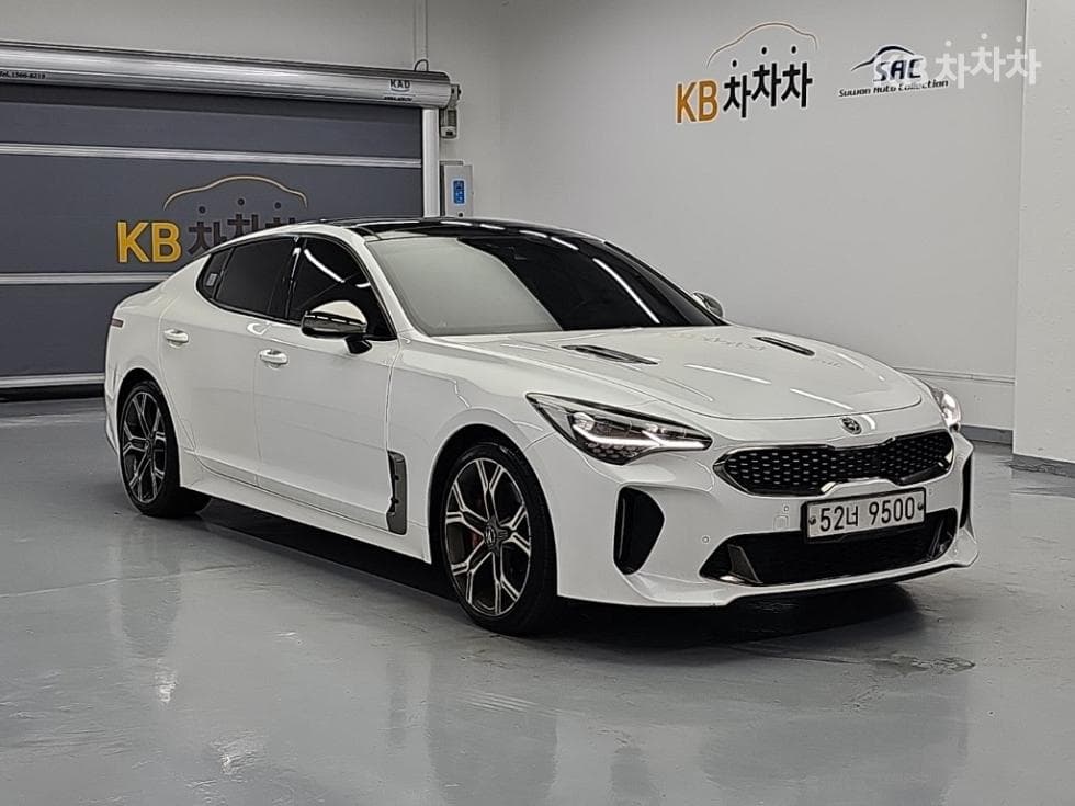 Киа Stinger2.0 Турбо 4x4 플래티넘 - 4