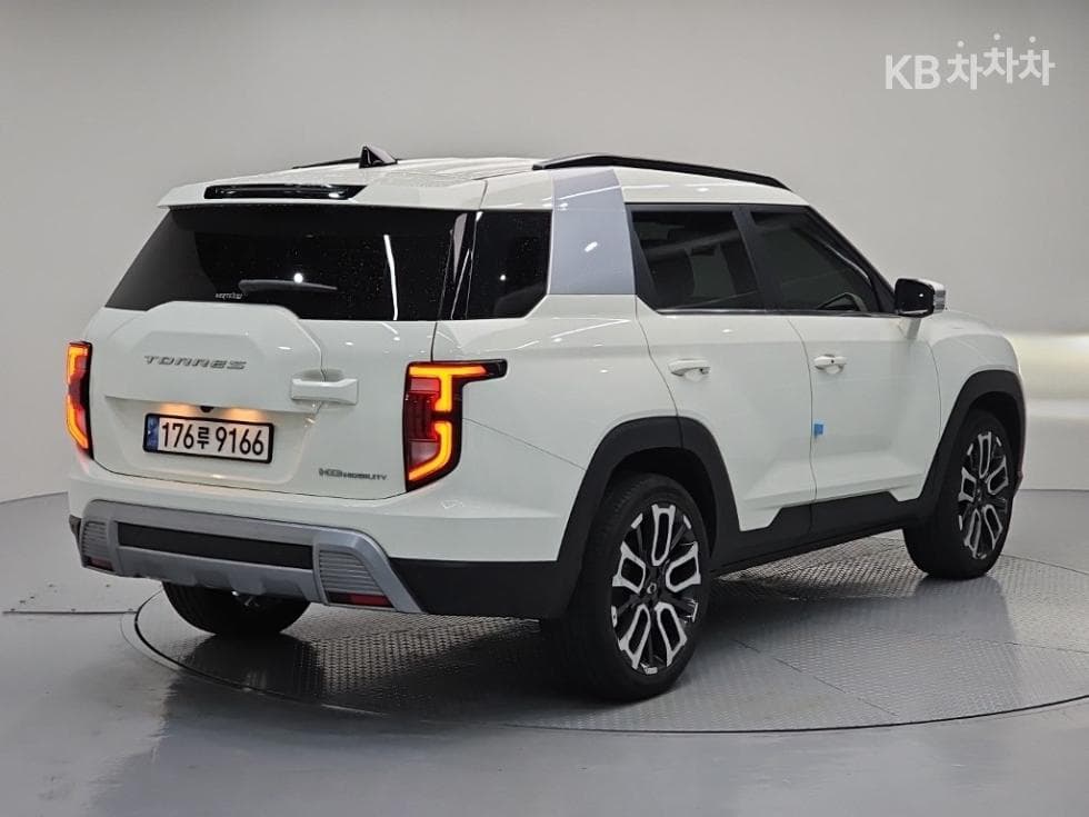 КейДжи Мобилити 토레스(J100)1.5 GDI Турбо T7 - 4