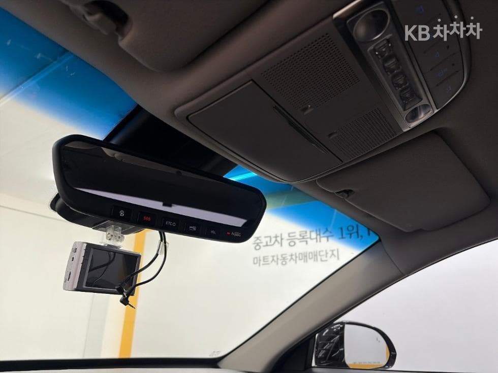Дженезис EQ9003.8 GDI AWD Премиум Люкс - 19