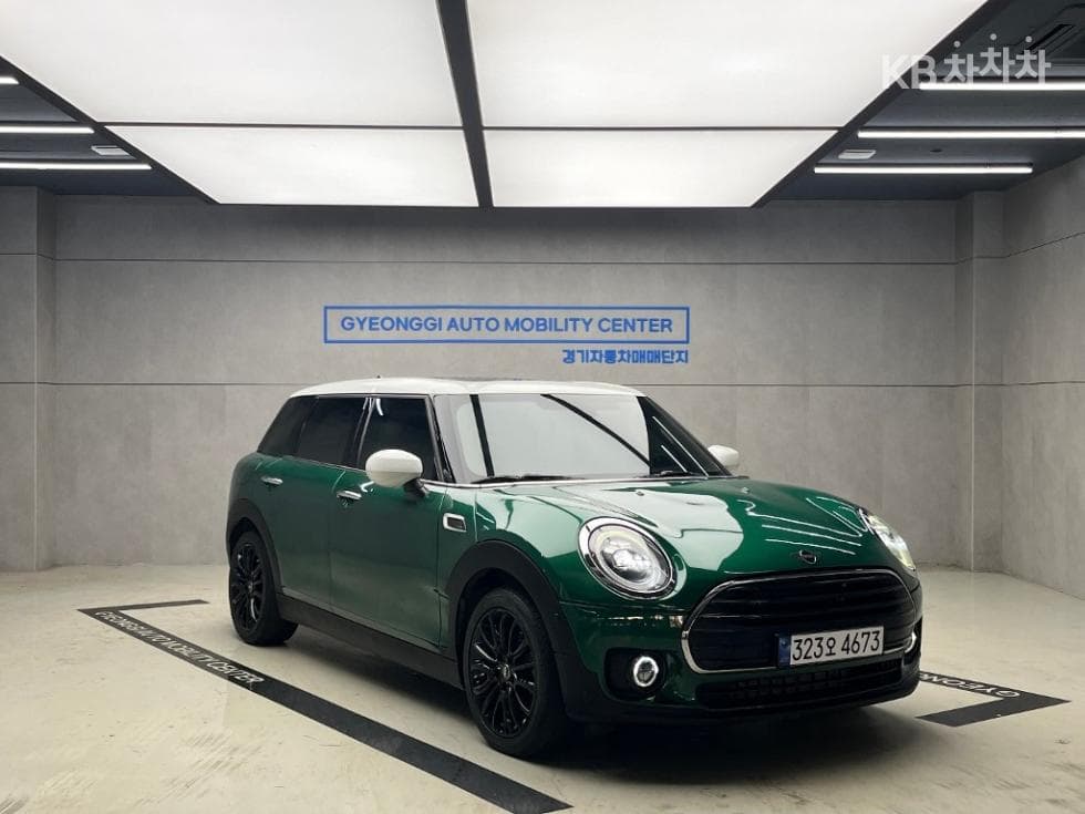 Мини 클럽맨 Второ поколение 1.5 Cooper High Trim - Image 1