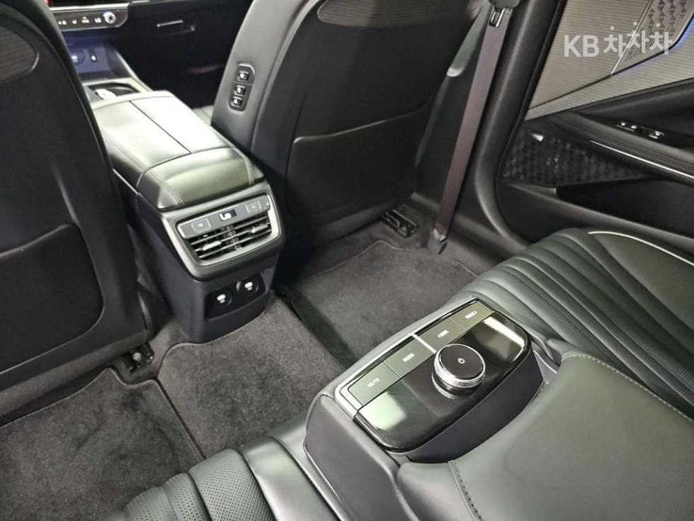 Киа The New (фейслифт) K82.5L бензин 시그니쳐 - 13