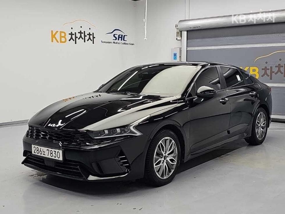 Киа K5 Хибрид 3-토 поколение 2.0 HEV Signature - Image 1