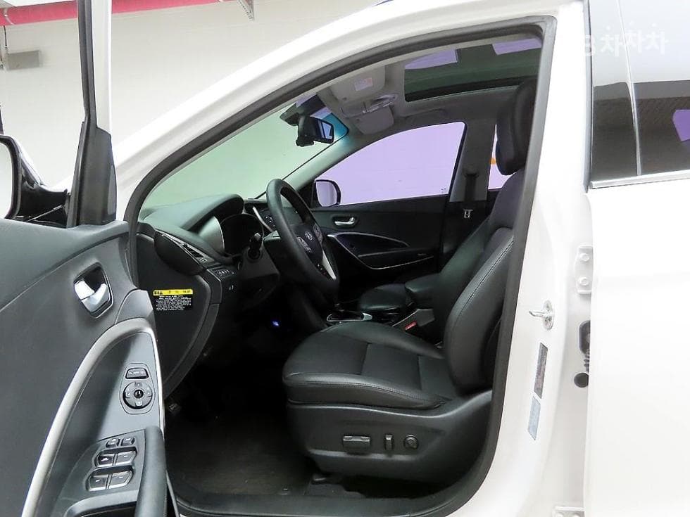 Hyundai Santa Fe The PrimeDiesel Hyundai R-engine 2.0 diesel 2WD 5-seater Premium - 13