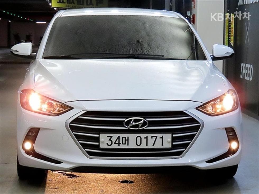 Хюндай Avante (Elantra)AD1.6 GDi Value Plus - 2