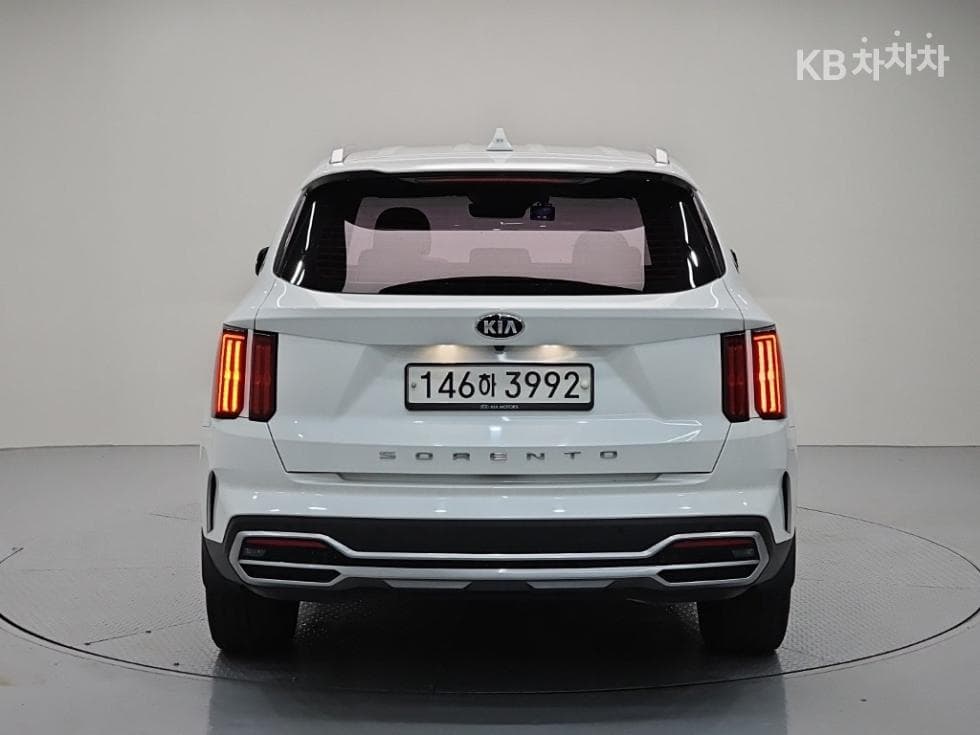 Киа The New (фейслифт) Sorento MQ42.2 Дизел 2WD Престиж - 3